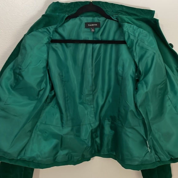 Like New Talbots Emerald Green Quilted Jacket. 14 - Picture 5 of 7